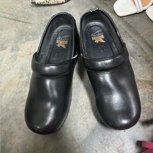 Dansko clogs 7